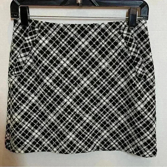 Tweed Faux Mini Skirt - Picture 5 of 6